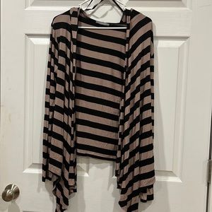 LoveAppella cardigan